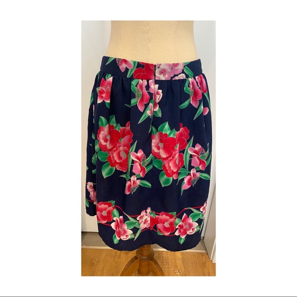 Peter Morrissey floral skirt BNWT size 10 pockets - Picture 6 of 10